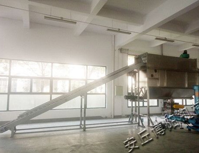 PE, PP granule automatic unpacking machine use site